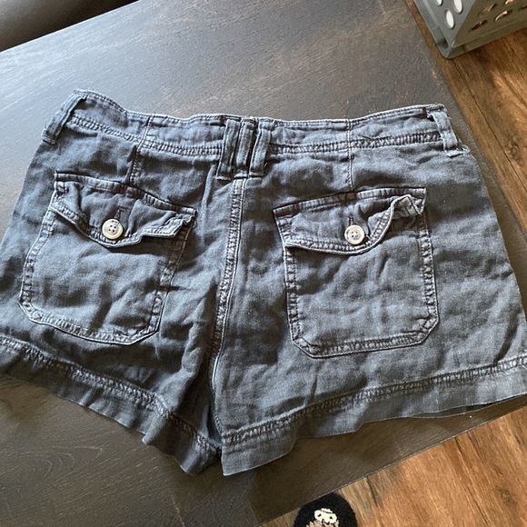American Eagle shorts - Picture 2 of 3